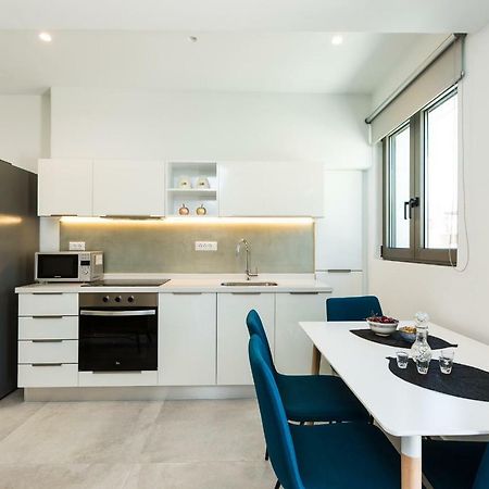 Naiades Apartment- Minthi/ 1 Bedroom, Beachfront Πλακιάς Εξωτερικό φωτογραφία