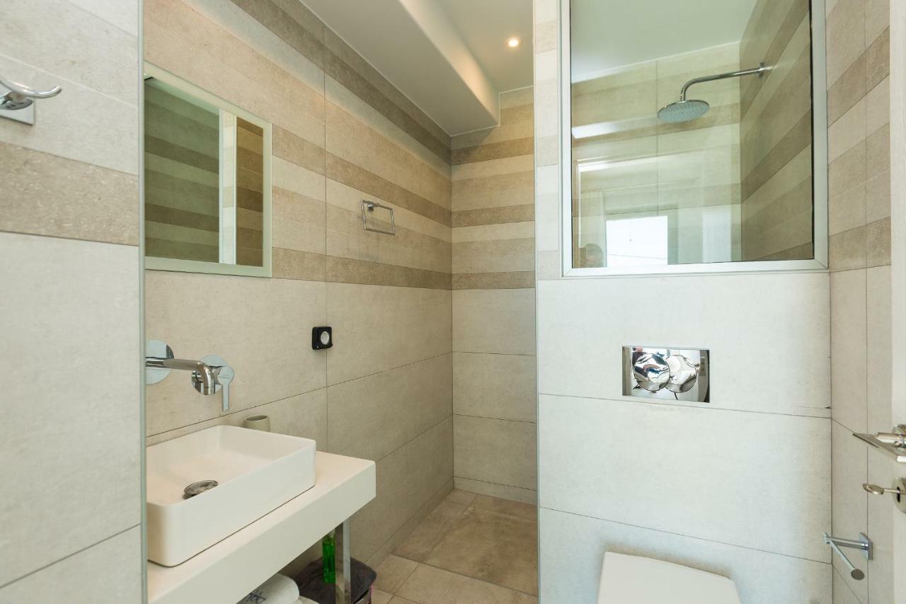 Naiades Apartment- Minthi/ 1 Bedroom, Beachfront Πλακιάς Εξωτερικό φωτογραφία