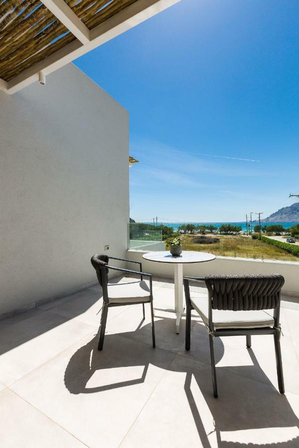 Naiades Apartment- Minthi/ 1 Bedroom, Beachfront Πλακιάς Εξωτερικό φωτογραφία